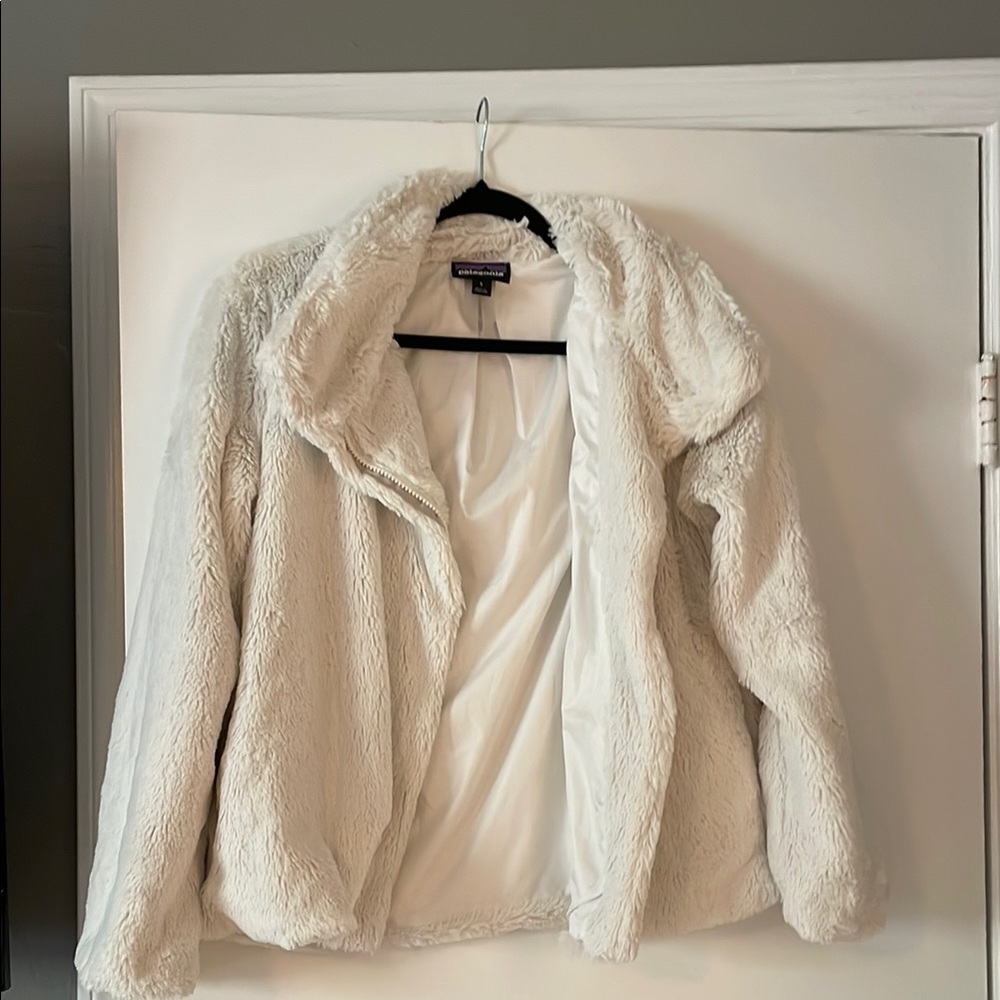 Women's White Faux Fur Jacket